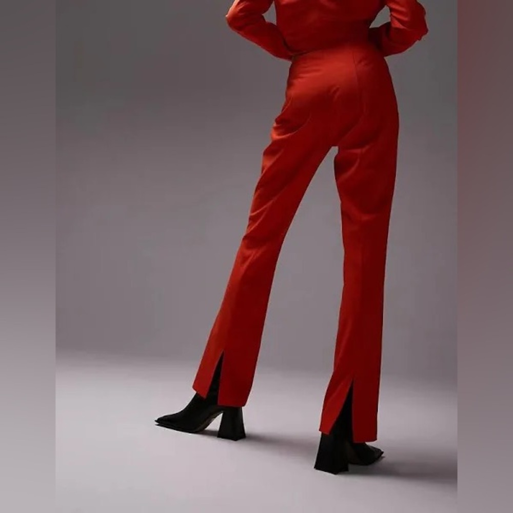 NWT TOPSHOP FEMININE HIGH WAISTED SPLIT BACK PANTS SIZE 6